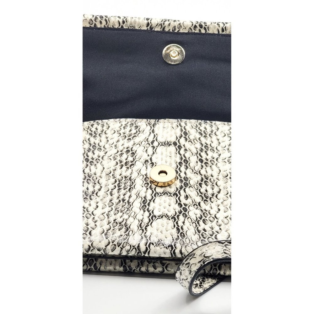 NWOT Alfani Green Mini Toggle Crossbody $49.50 - Picture 7 of 7